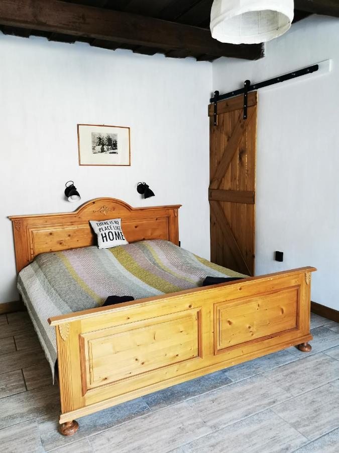 Orseg Kincse Guest House Hegyhatszentjakab Bagian luar foto